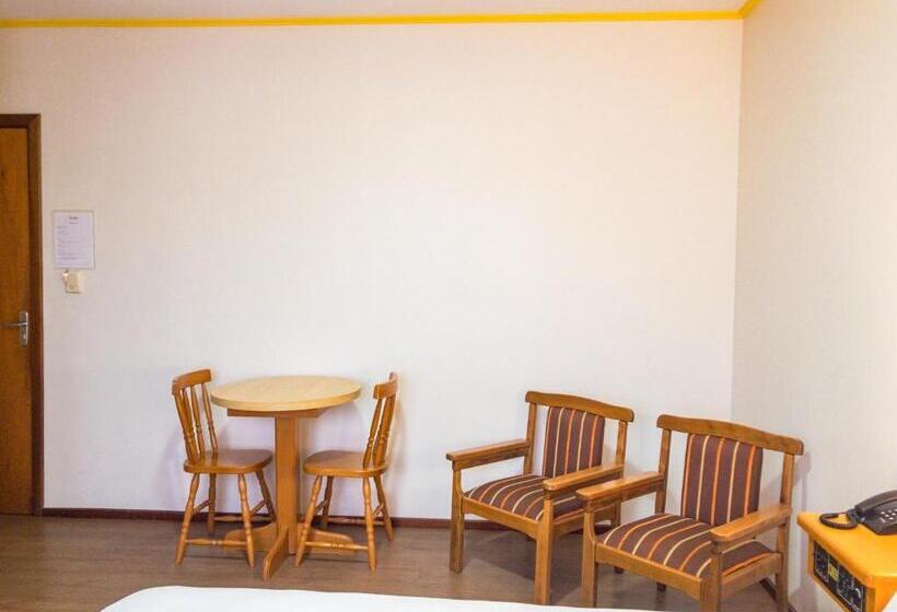 디럭스 룸, Pousada Serrana