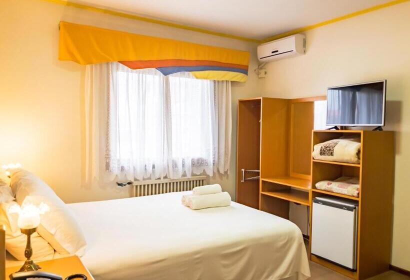 디럭스 룸, Pousada Serrana