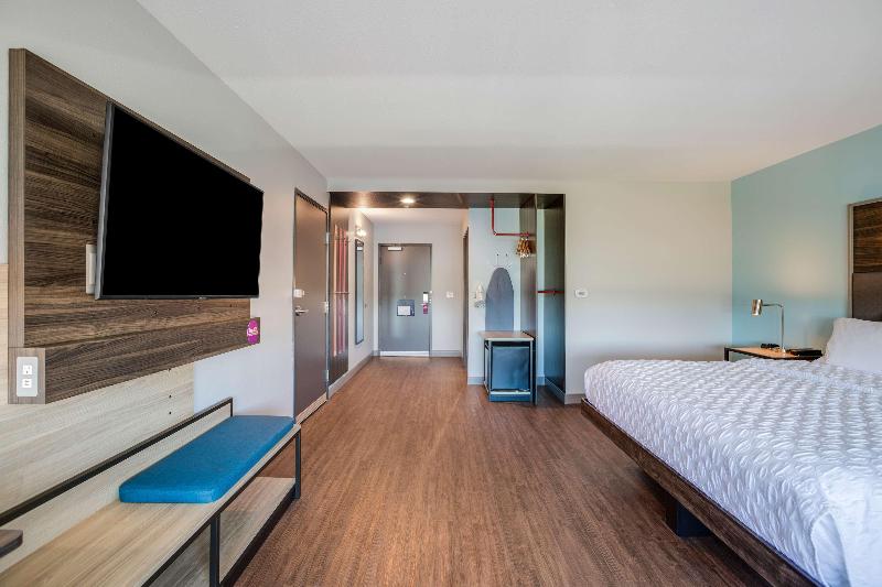 غرفة قياسية سرير كينج, Tru By Hilton Saint Joseph