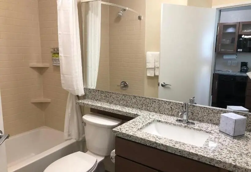 スタンダードスタジオ, Candlewood Suites Panama City Beach Pier Park, An Ihg