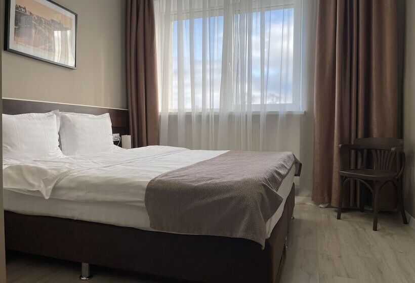 Standard Room, Guest House Kalina