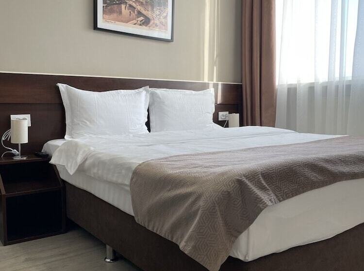 Standard Room, Guest House Kalina