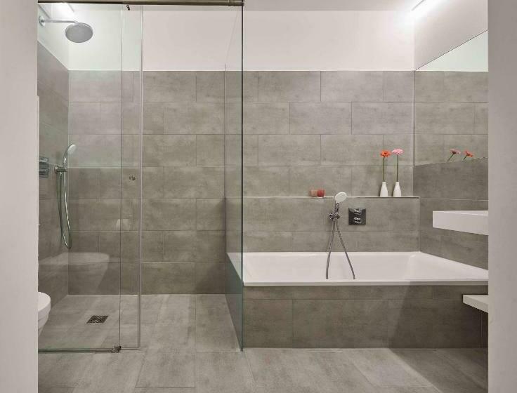 带阳台套房, Flowers Hotel Essen