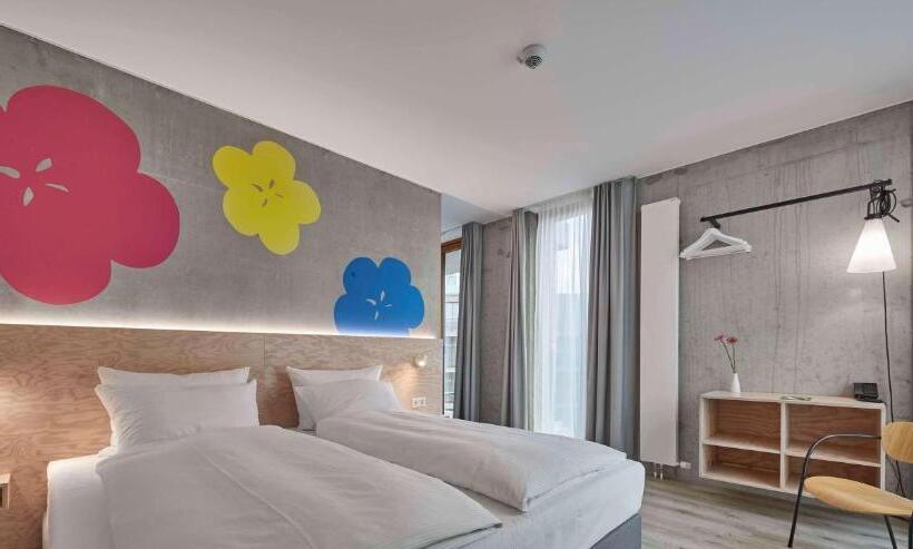 발코니가 있는 스위트, Flowers Hotel Essen