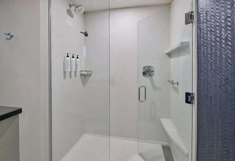 キングサイズベッドのスタンダードルーム, Fairfield Inn & Suites By Marriott Chicago O Hare