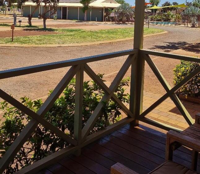 Номер Стандарт, The Cove Holiday Village