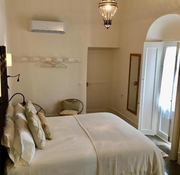 סוויטת ג'וניור, Numero 9