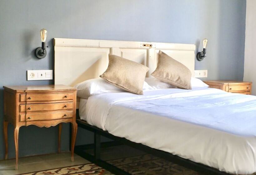 اتاق استاندارد, Birdhouse