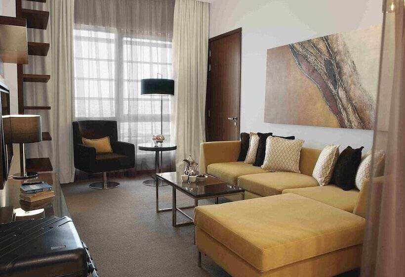 クイーンサイズベッドのスイートルーム, Centro Corniche Al Khobar By Rotana