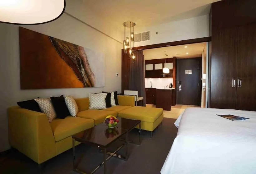 ダブルベッドのスタンダードスタジオ, Centro Corniche Al Khobar By Rotana
