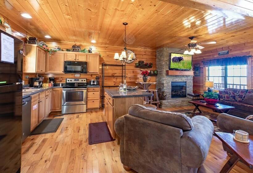 کابین, Smokystays Bears Den Cabin