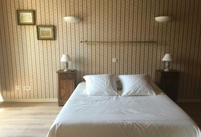 חדר סטנדרט, Le Cheval Blanc