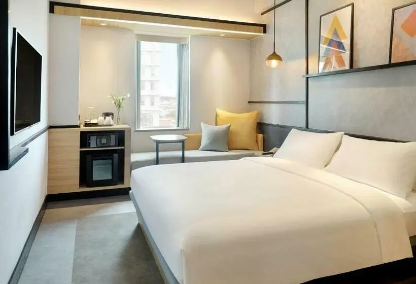 اتاق استاندارد با تخت بزرگ, Ibis Samarinda