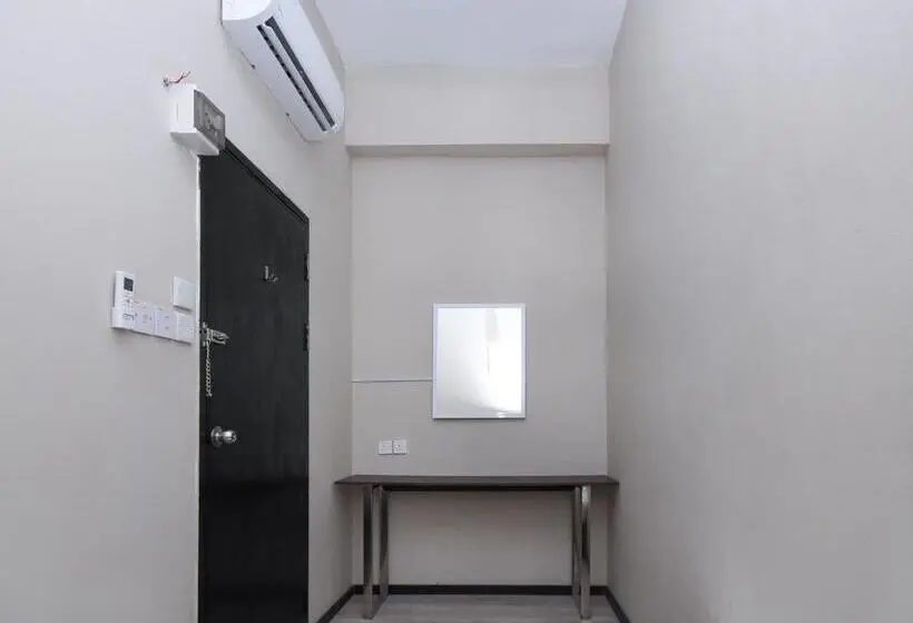 اتاق استاندارد یک نفره, Spot On 89838 Lm Residence