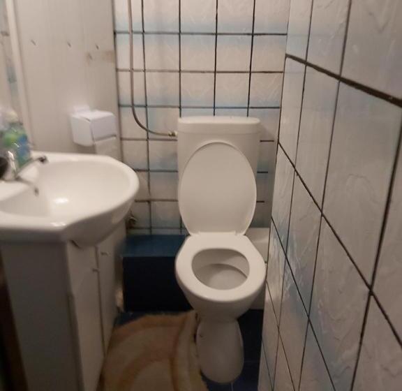 غرفة عائلية, Turist