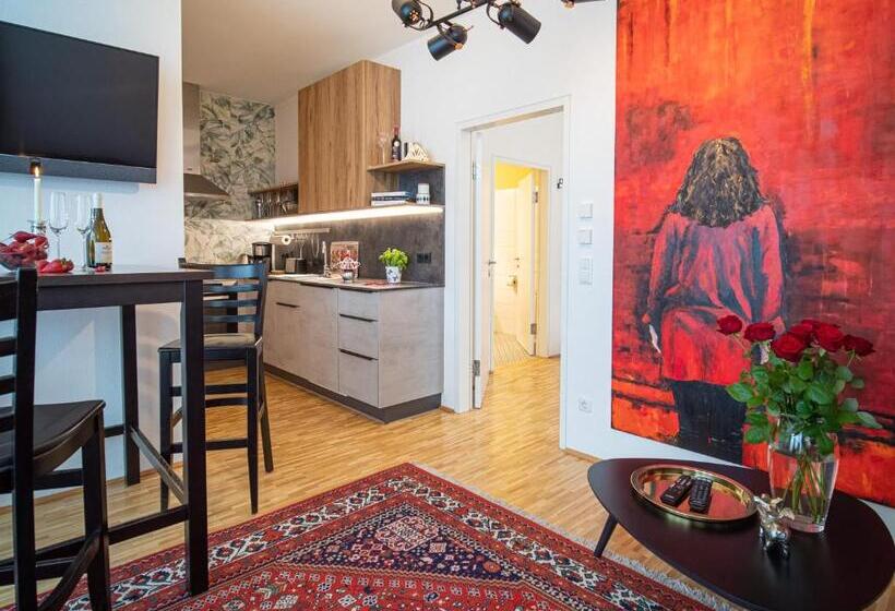 Апартаменты 1 Спальня с Террасой, Loidls Guesthouse