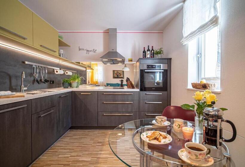 Lejlighed 1 Soveværelse, Loidls Guesthouse