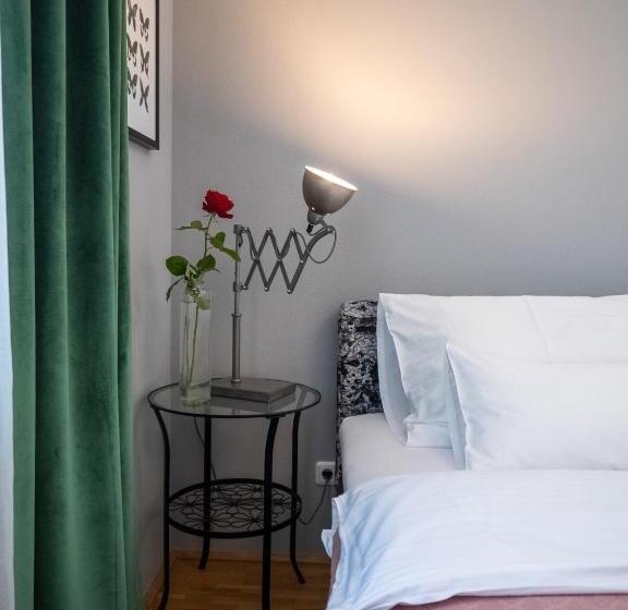 Апартаменты 2 Спальни с Террасой, Loidls Guesthouse
