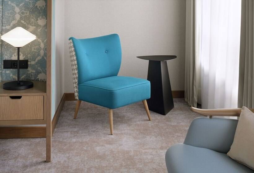 غرفة تنفيذية, Mövenpick Hotel The Hague