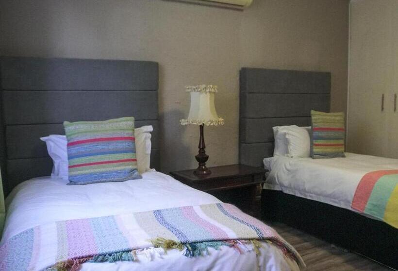 标准间, Fatmols Guest Lodge