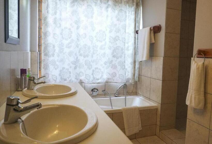 标准间, Fatmols Guest Lodge