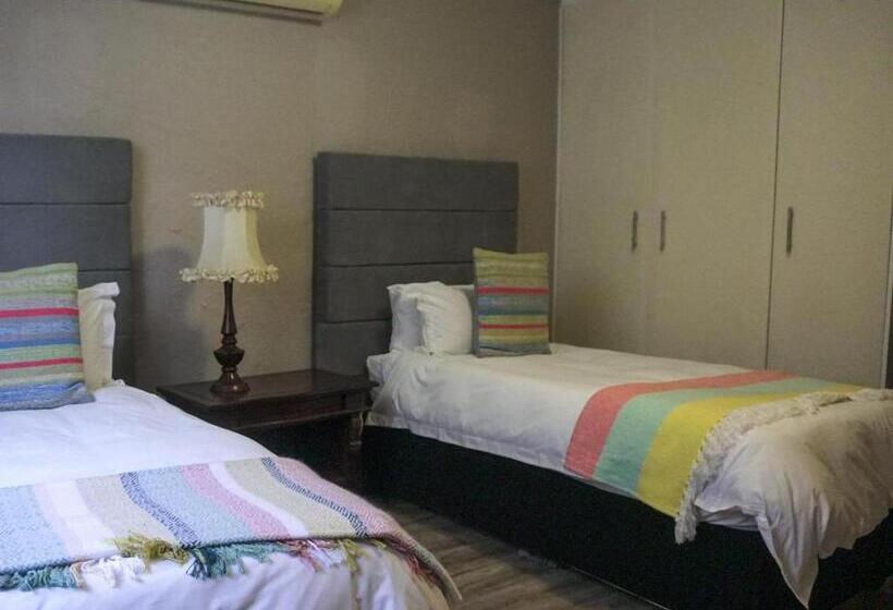 Номер Стандарт, Fatmols Guest Lodge