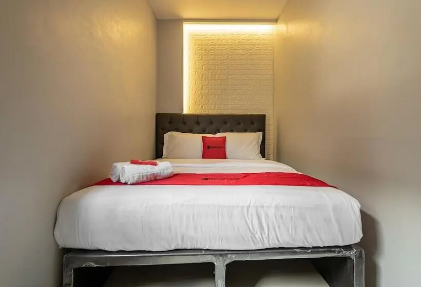 エコノミールーム, Reddoorz Near Tanjung Duren 2