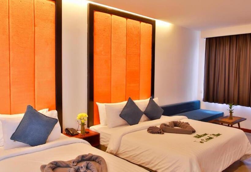 デラックスファミリールーム, Central Corner Suite