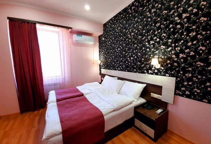 اتاق استاندارد, Cherry Garden Boutique