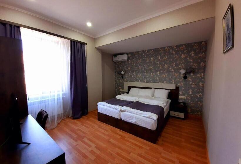 اتاق استاندارد, Cherry Garden Boutique