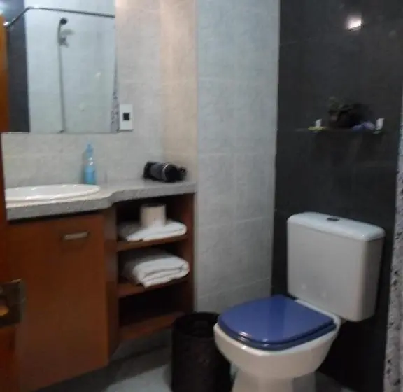 اتاق استاندارد یک نفره, Hostal Cagnapa Restobar