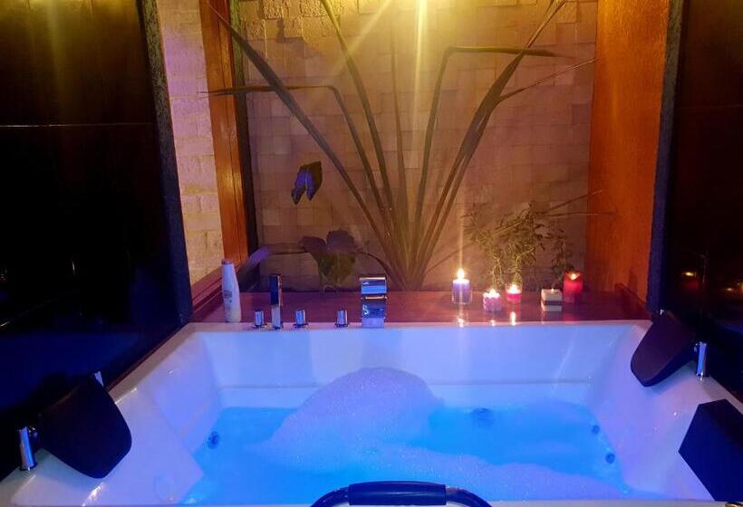 سوییت لوکس, Hostal Cagnapa Restobar