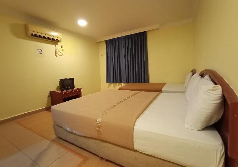 غرفة ديلوكس ثلاثية, Oyo 89641 Myhouse Inn