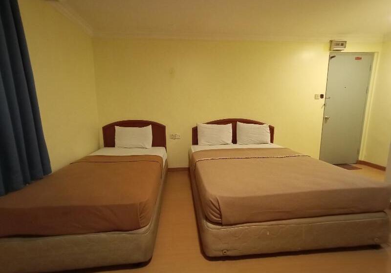 غرفة ديلوكس ثلاثية, Oyo 89641 Myhouse Inn