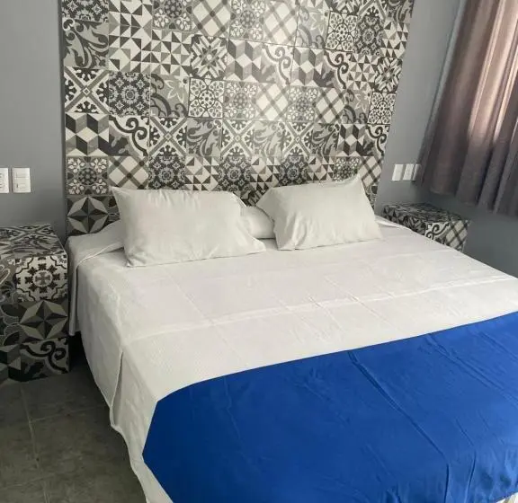اتاق استاندارد با تخت بزرگ, Rias