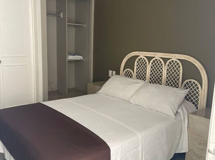 اتاق استاندارد, Rias