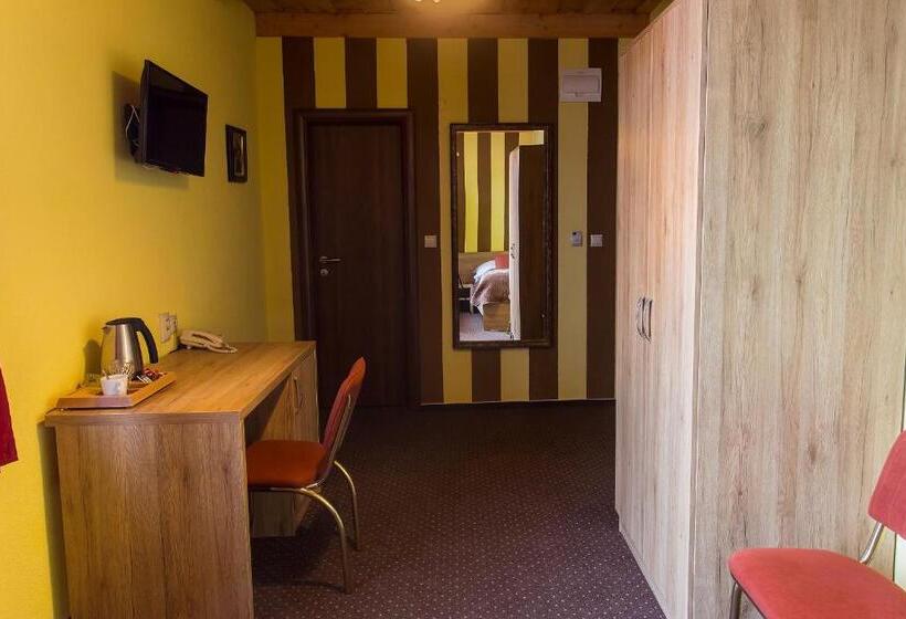 חדר סטנדרט, Pivnica A Penzion Pri Studni