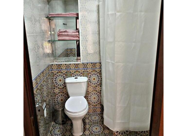 トリプルクラシックルーム, Rahmat Guesthouse