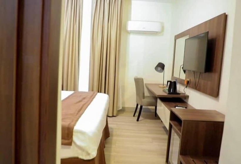 سوییت اجرایی, Villa Toscana Hotel Asaba