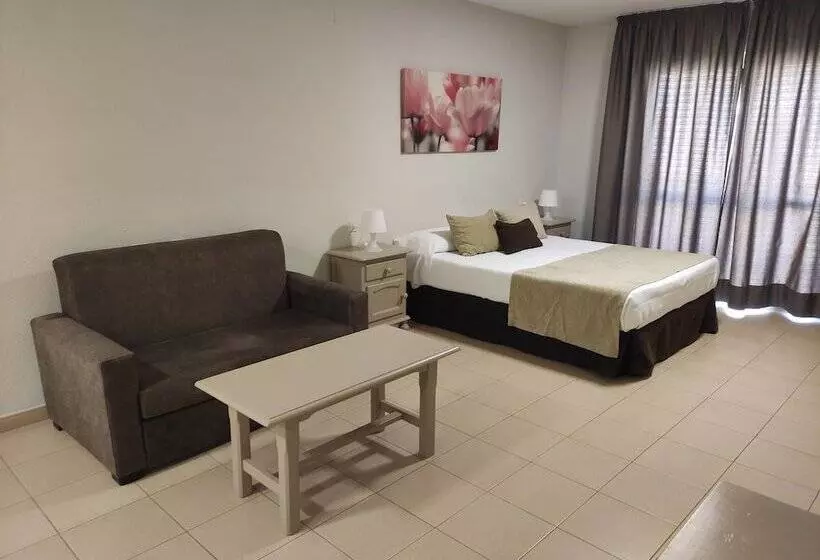 スタンダードスタジオ, Apartamentos Puerta Del Sur