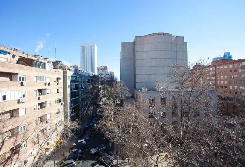 سوییت, Espahotel Plaza Basílica