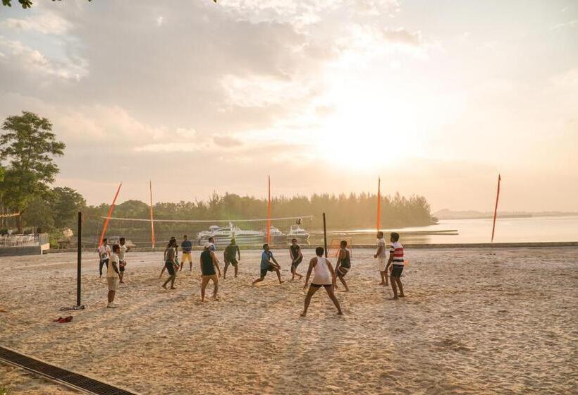 スタンダードトリプルルーム, Harris Resort Batam Waterfront