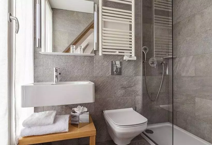 クラシックルーム, 9hotel Republique