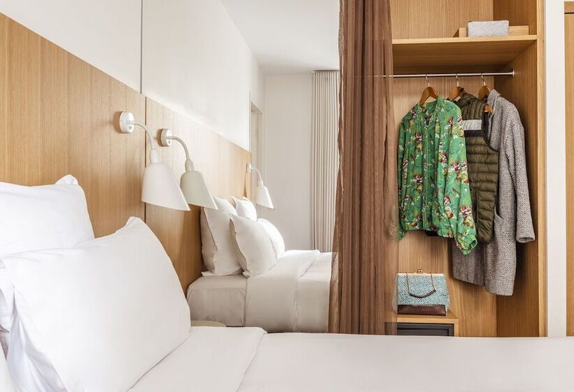 غرفة كلاسيكية, 9hotel Republique