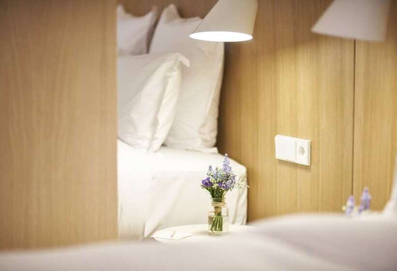 غرفة كلاسيكية, 9hotel Republique