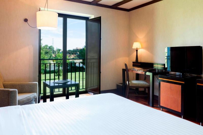 غرفة سوبيريور سرير كينج, Ac Hotel Palacio De Santa Ana By Marriott