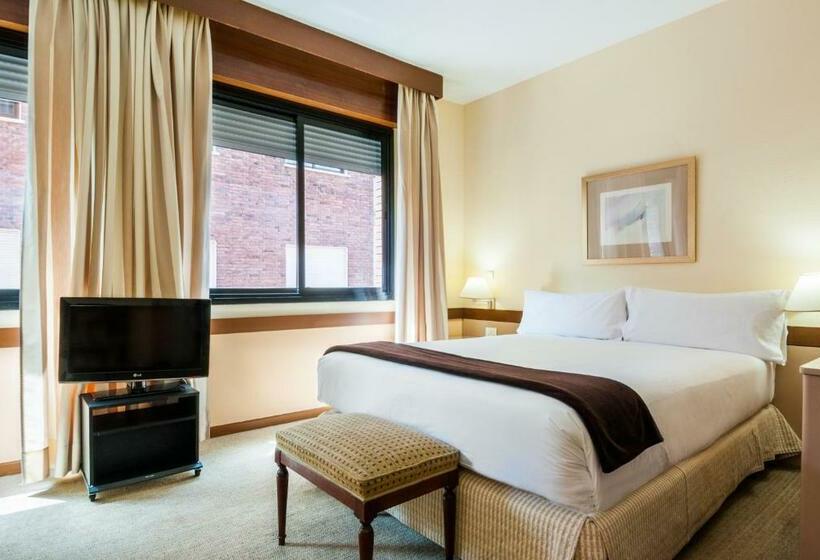 استودیوی استاندارد, Espahotel Plaza Basílica