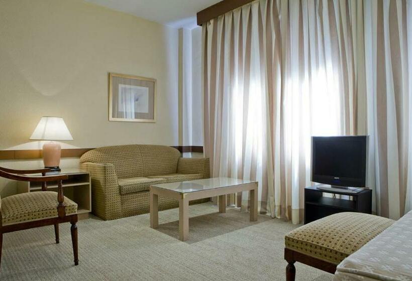 استودیوی استاندارد, Espahotel Plaza Basílica