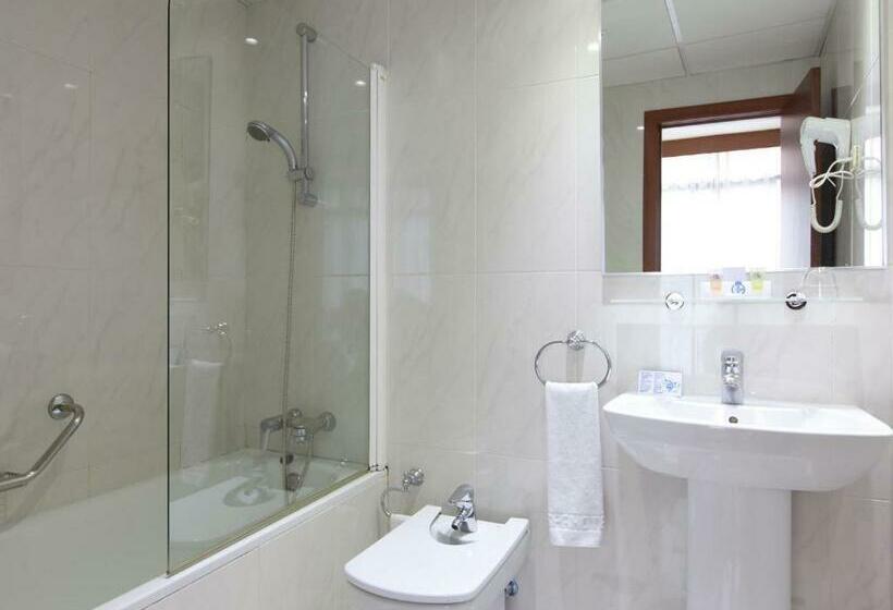 استودیوی استاندارد, Espahotel Plaza Basílica