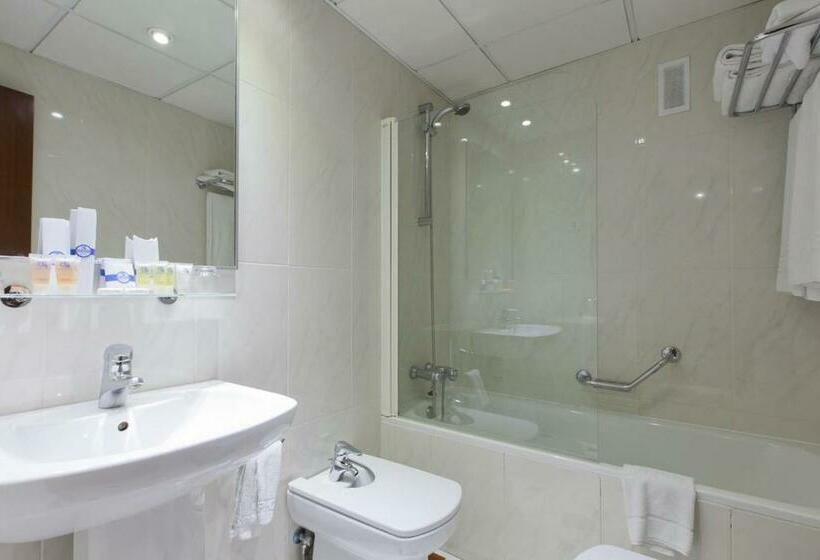 استودیوی استاندارد, Espahotel Plaza Basílica